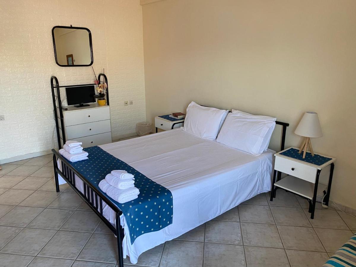 Mariangela Apartments Lixouri Extérieur photo